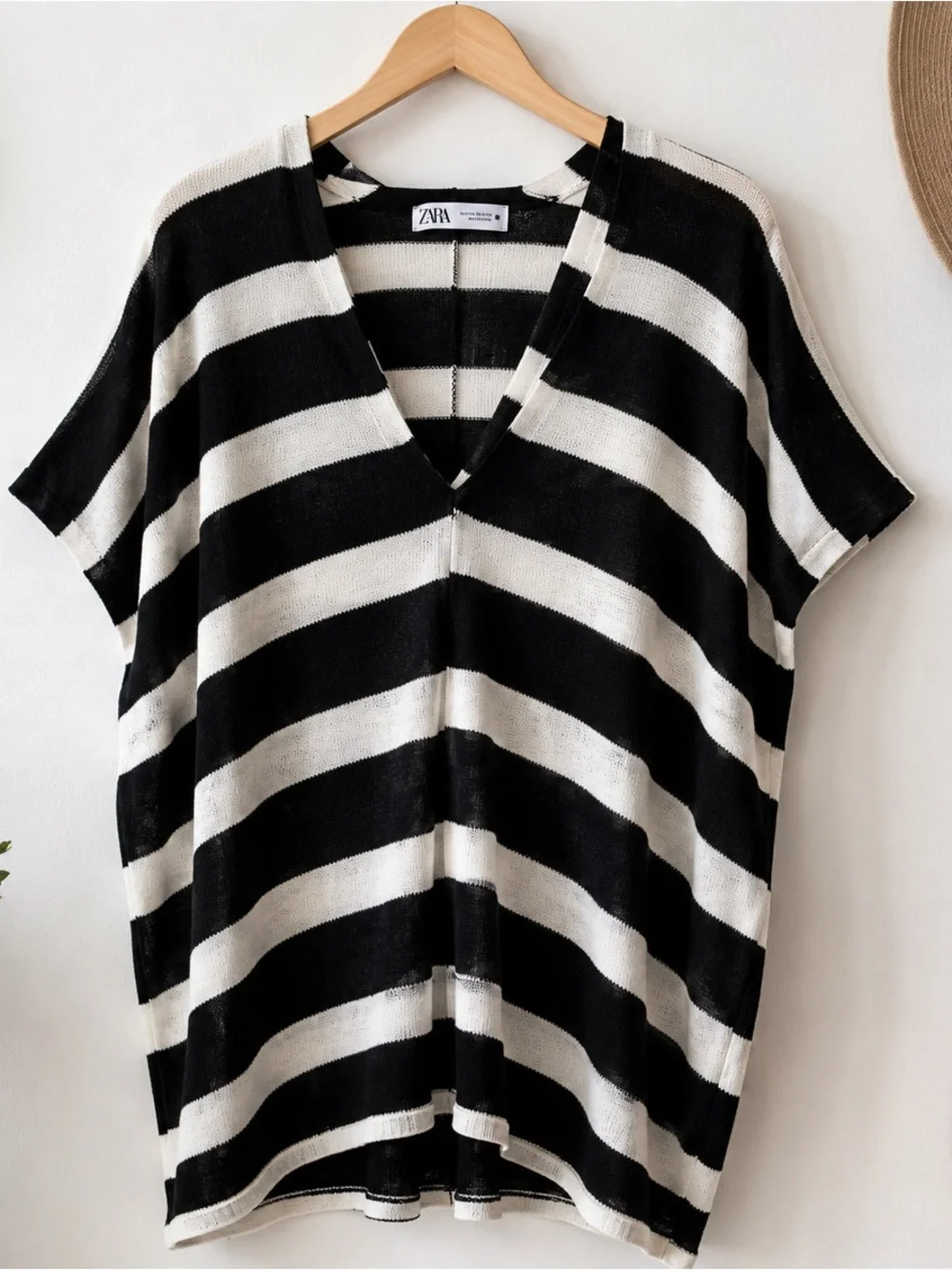 Zara Black White Striped Oversized V Neck Knit Top Size L Relaxed Dolman